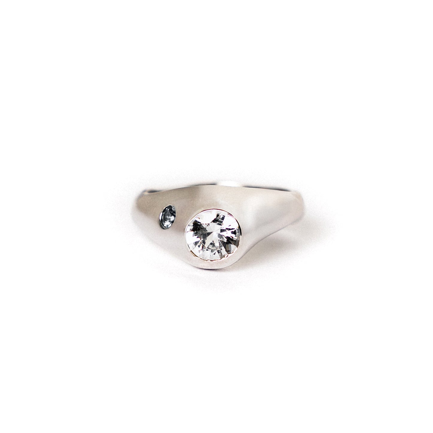 Anillo Irregular — Zafiro Blanco y azul I