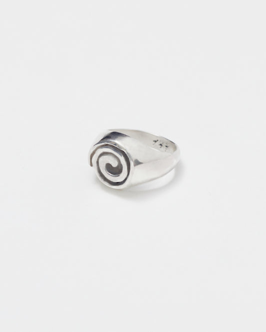 SPIRAL SIGNET RING