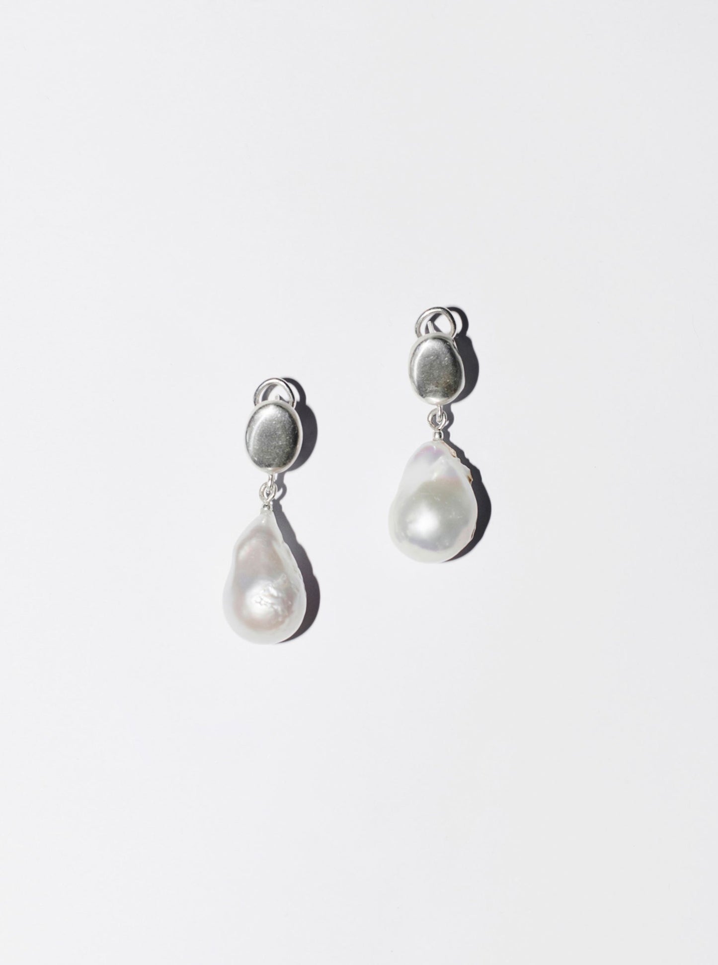 PERLA SOFIA EARRINGS