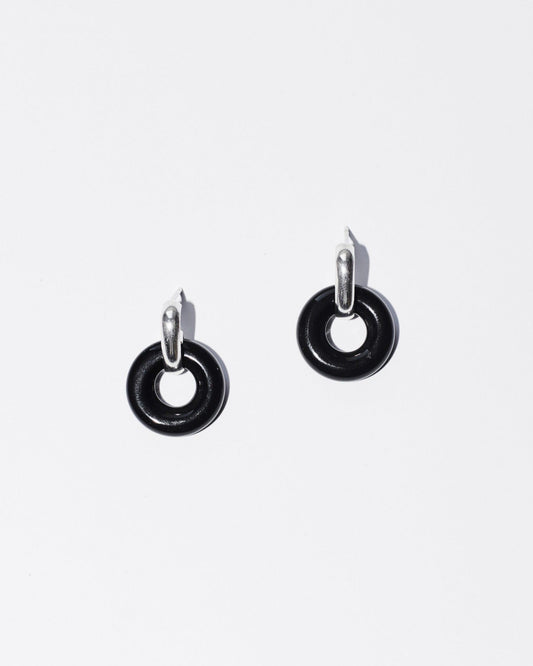 CANDIE LOOP BLACK EARRINGS