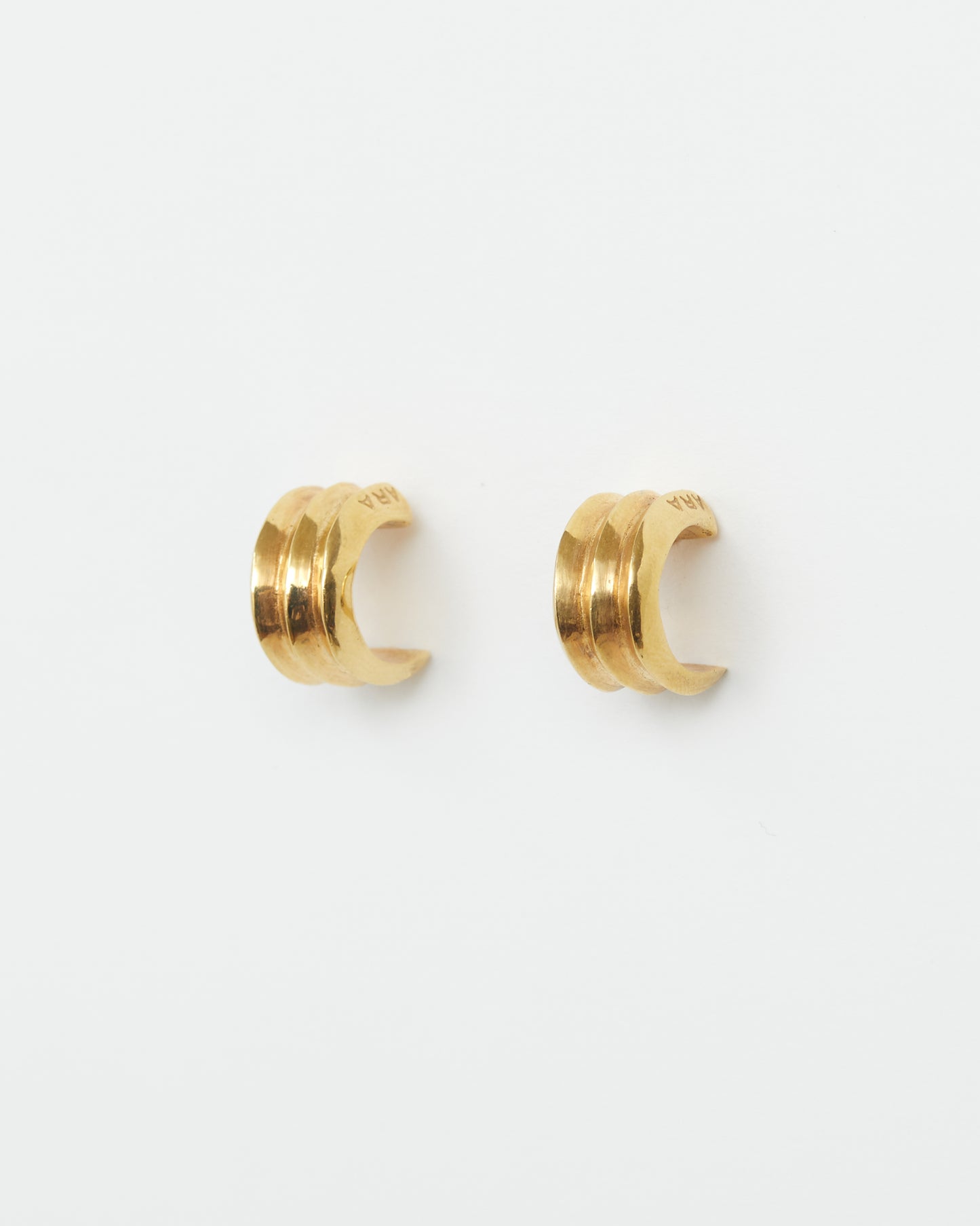 XI EARRINGS